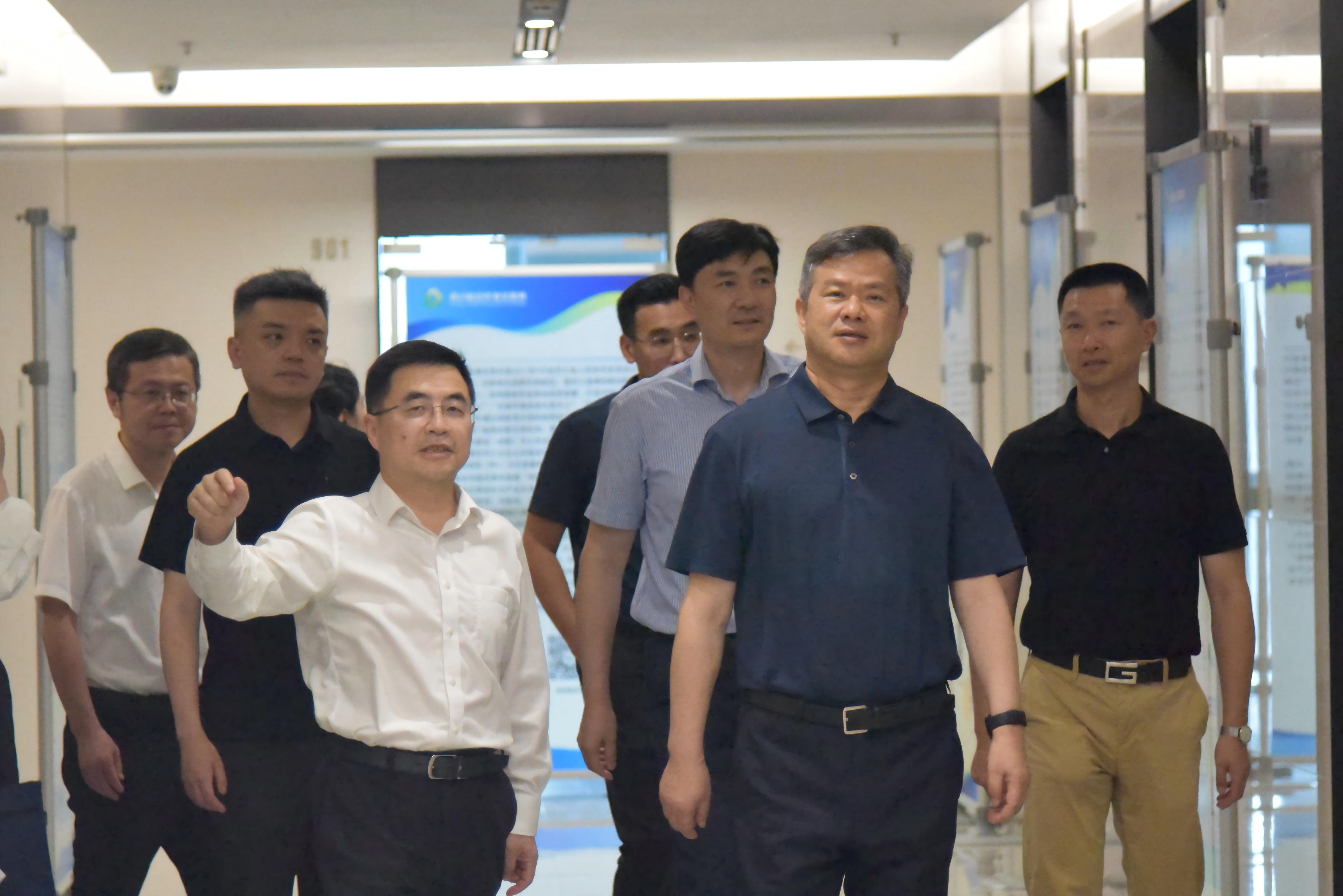 1767944122307022431.jpg 1767944122307022431.jpg